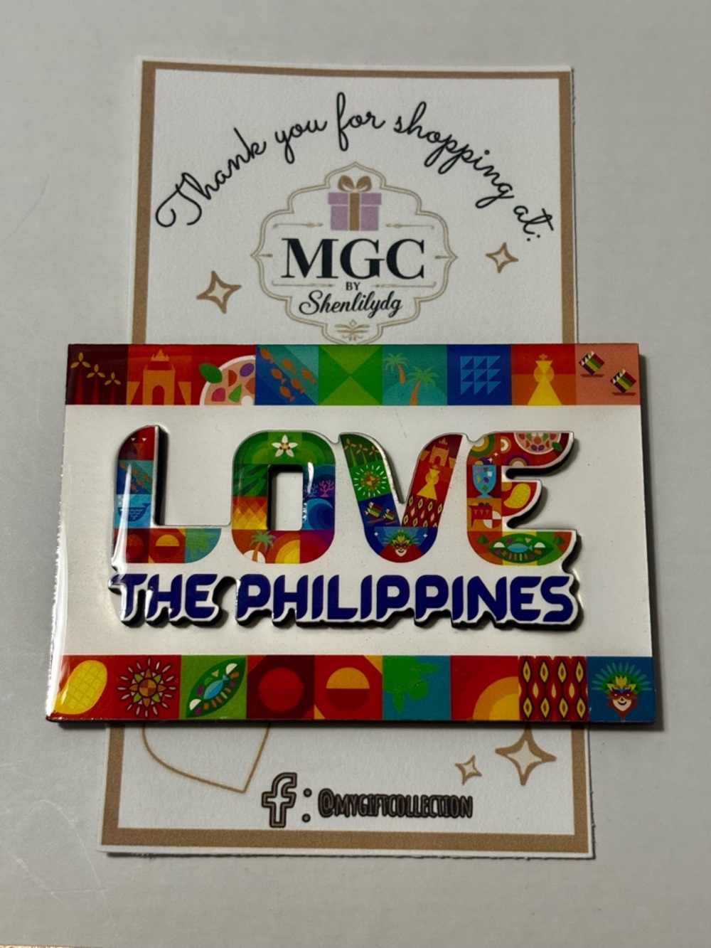 Colorful "Love The Philippines" Decorative Magnet - Multicolor